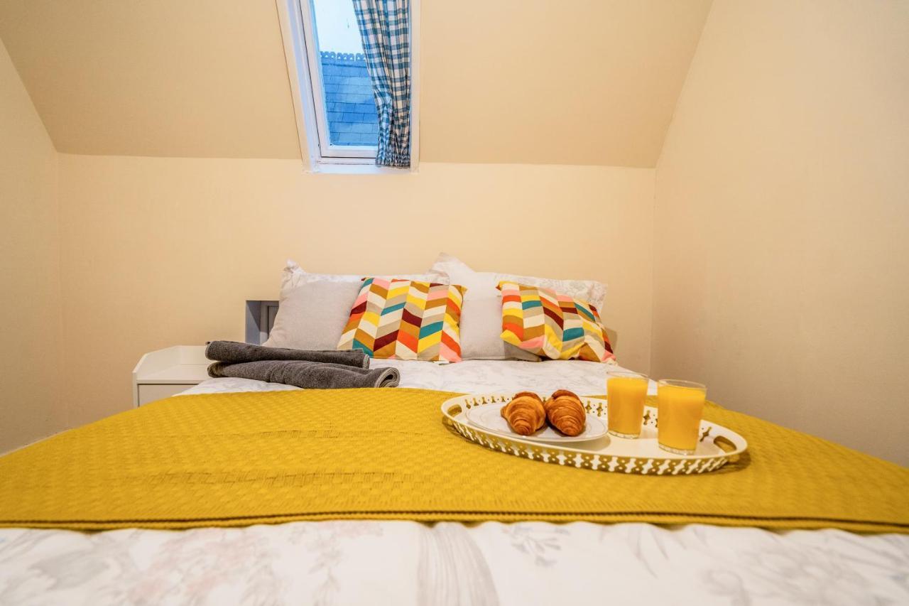 Deluxe 2-Bedroom Flat With Free Parking Бирмингем Экстерьер фото